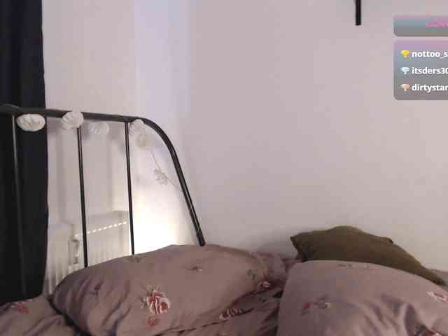 LelaRyann webcam