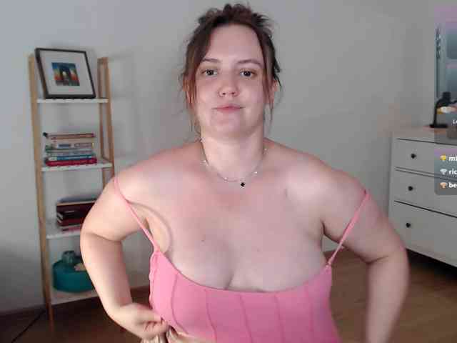LelaRyann webcam