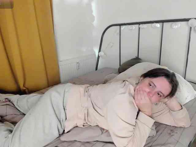 LelaRyann webcam