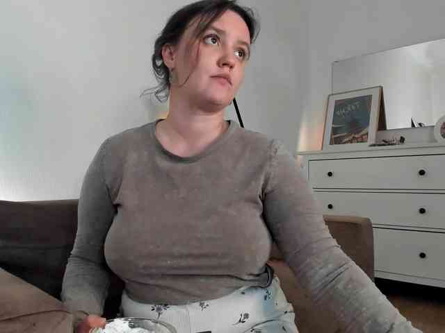 LelaRyann webcam