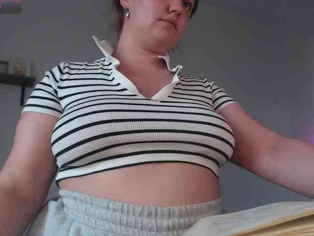 LelaRyann webcam