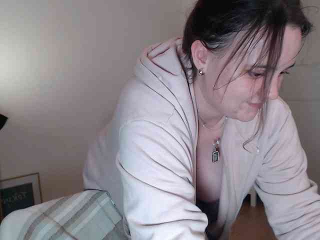 LelaRyann webcam