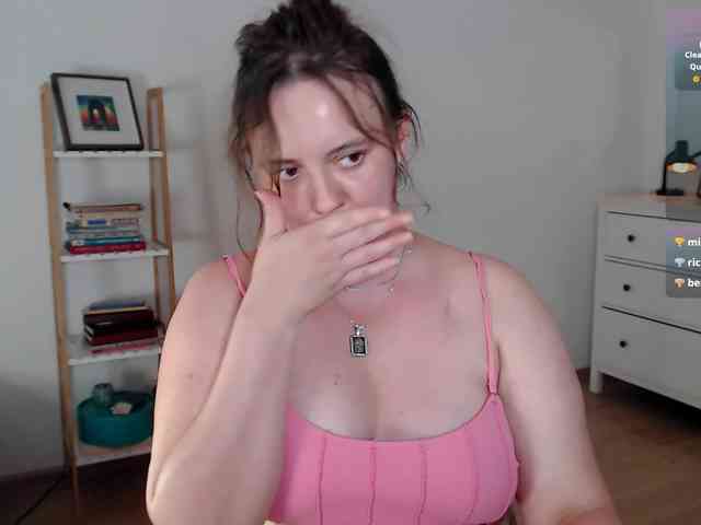LelaRyann webcam