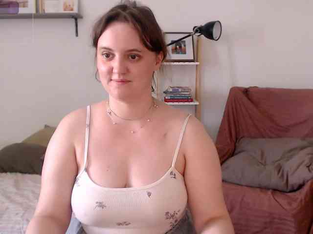 LelaRyann webcam