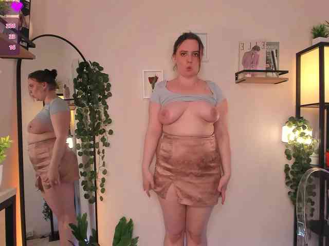 LelaRyann webcam