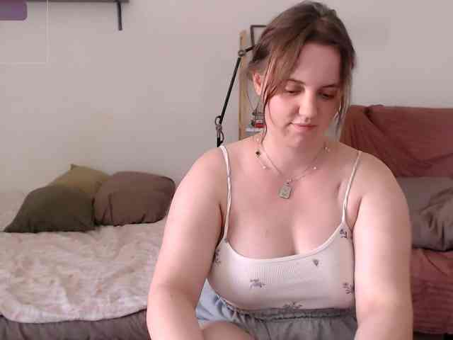 LelaRyann webcam