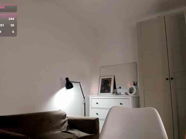 LelaRyann webcam