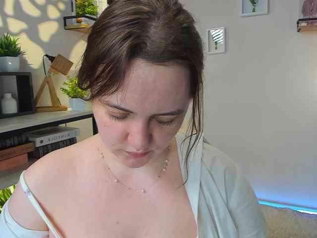 LelaRyann webcam