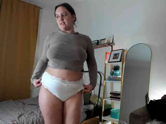 LelaRyann webcam
