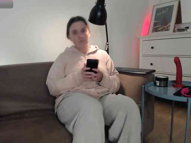 LelaRyann webcam