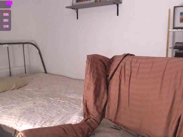 LelaRyann webcam