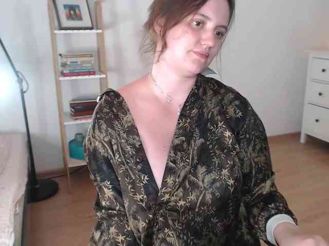 LelaRyann webcam