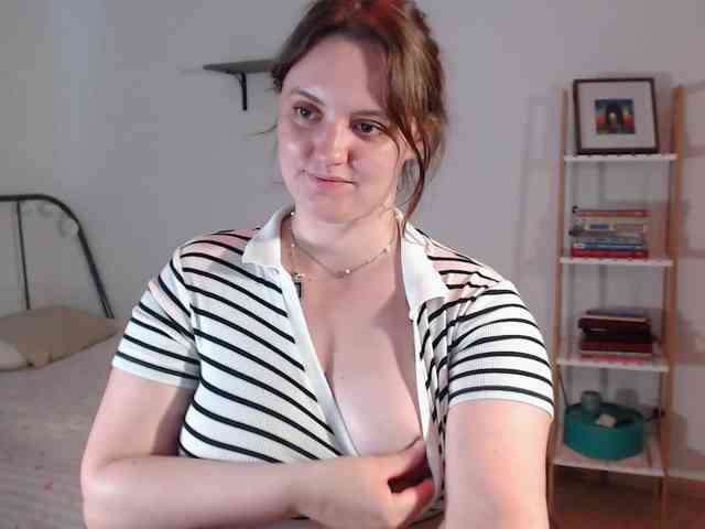 LelaRyann webcam