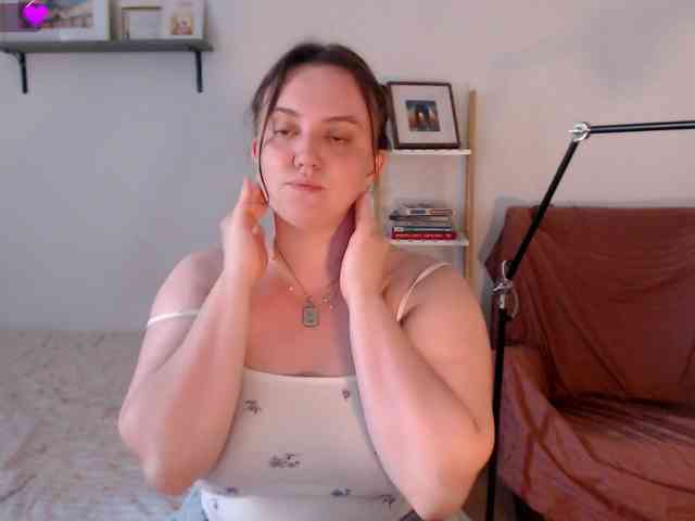 LelaRyann webcam