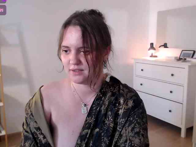 LelaRyann webcam