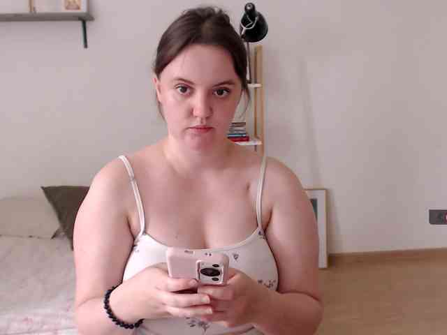 LelaRyann webcam