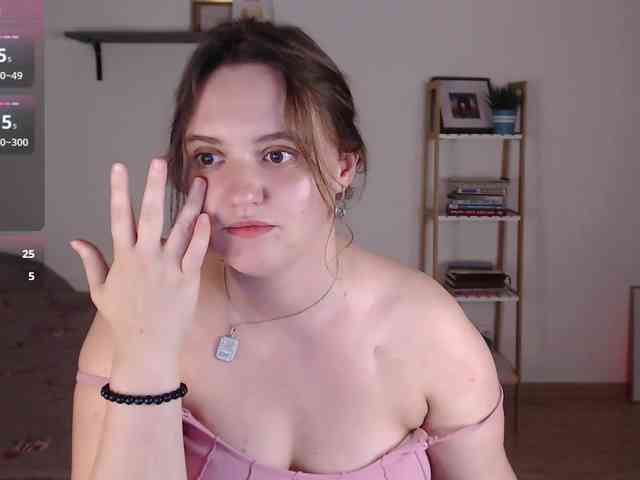 LelaRyann webcam