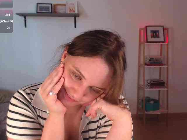 LelaRyann webcam