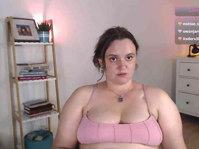 LelaRyann webcam