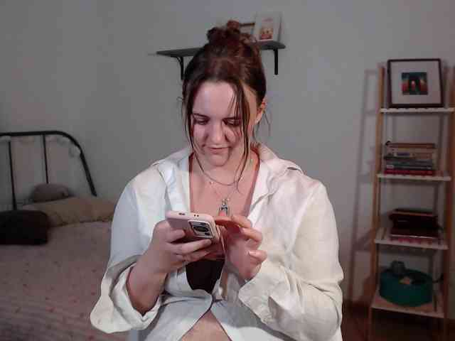 LelaRyann webcam