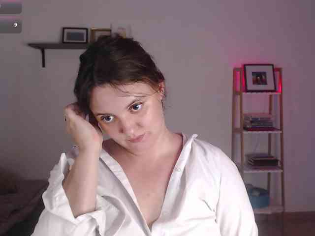 LelaRyann webcam