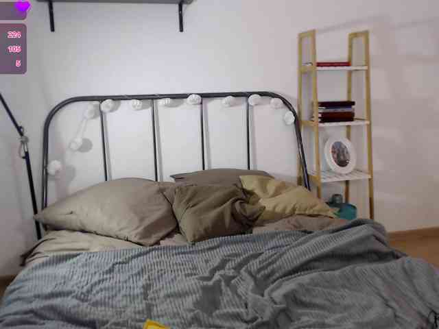 LelaRyann webcam