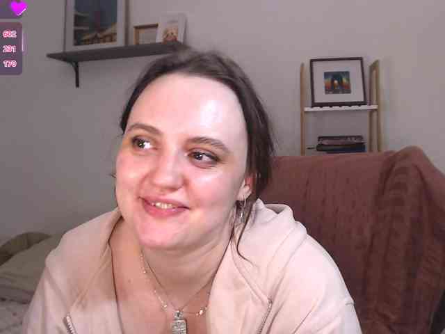 LelaRyann webcam