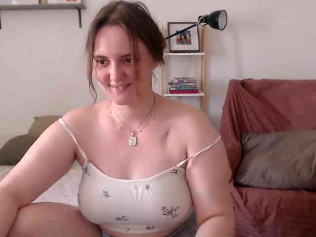 LelaRyann webcam