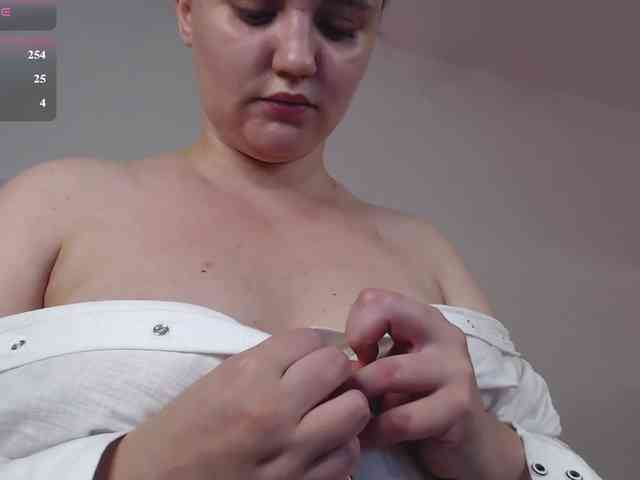 LelaRyann webcam