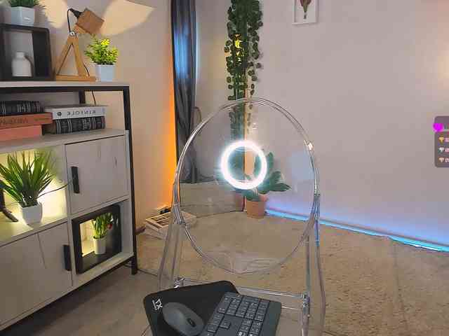 LelaRyann webcam