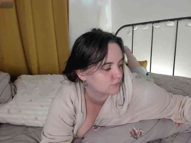 LelaRyann webcam