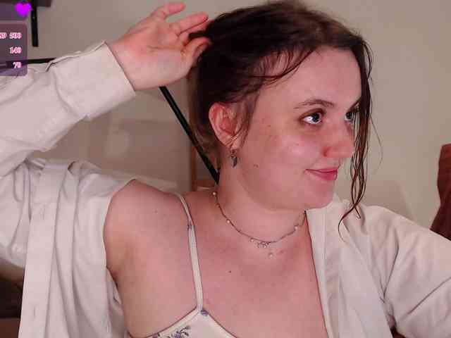 LelaRyann webcam