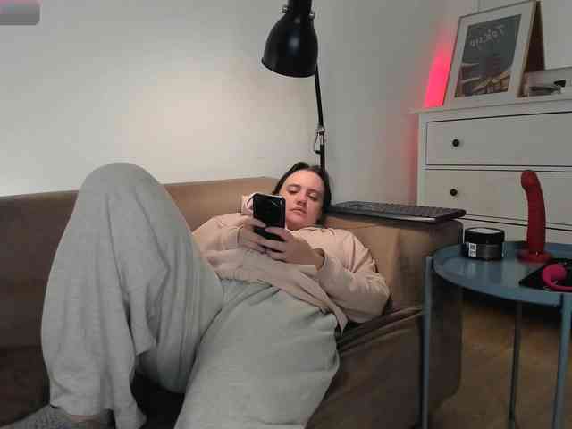 LelaRyann webcam