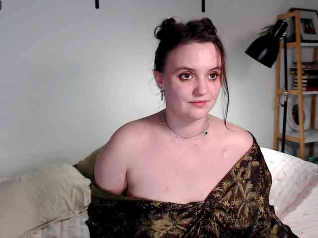 LelaRyann webcam