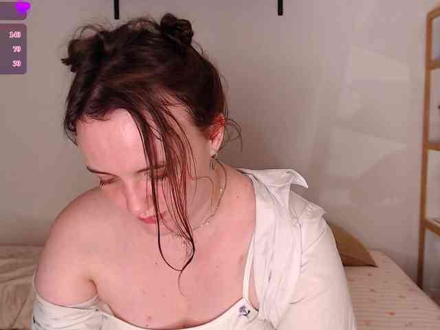 LelaRyann webcam