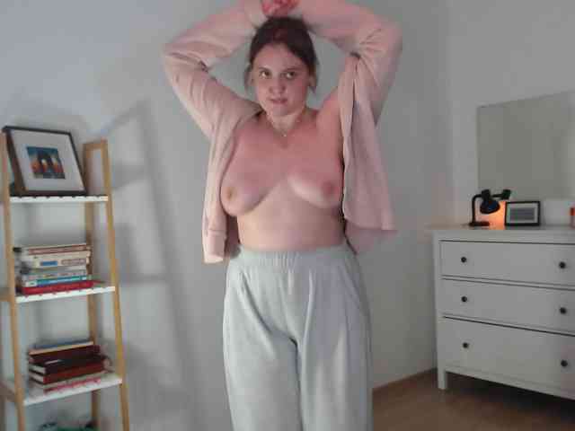 LelaRyann webcam