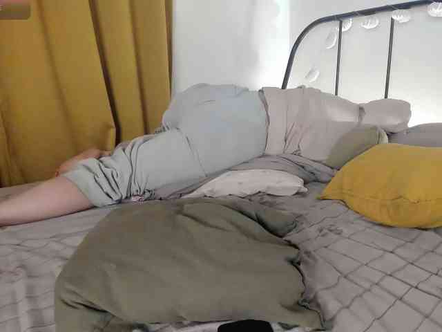 LelaRyann webcam