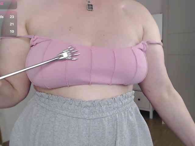 LelaRyann webcam