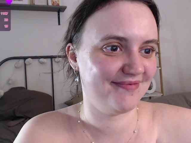 LelaRyann webcam