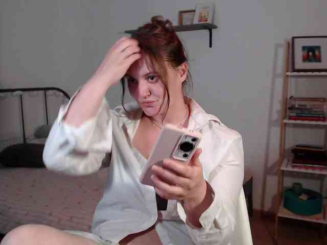 LelaRyann webcam