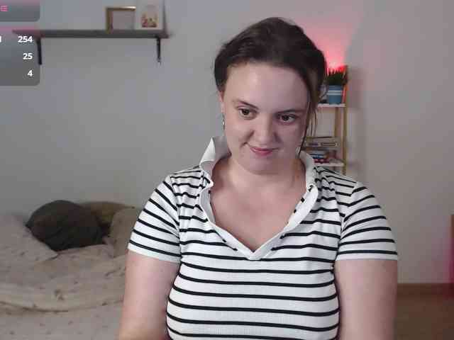 LelaRyann webcam