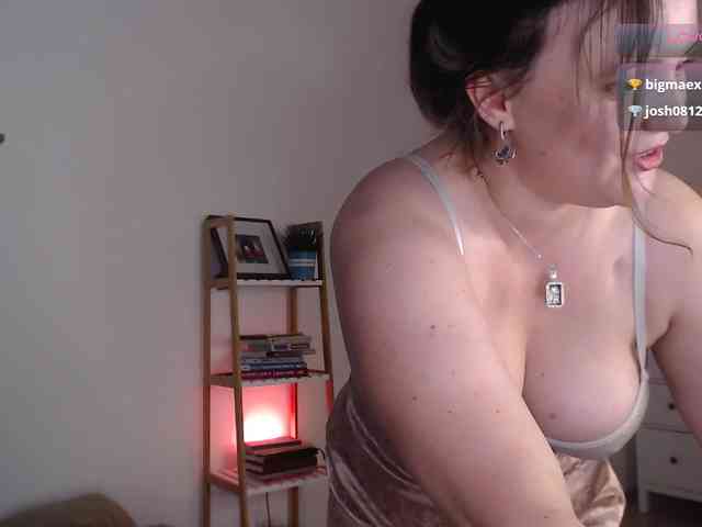 LelaRyann webcam