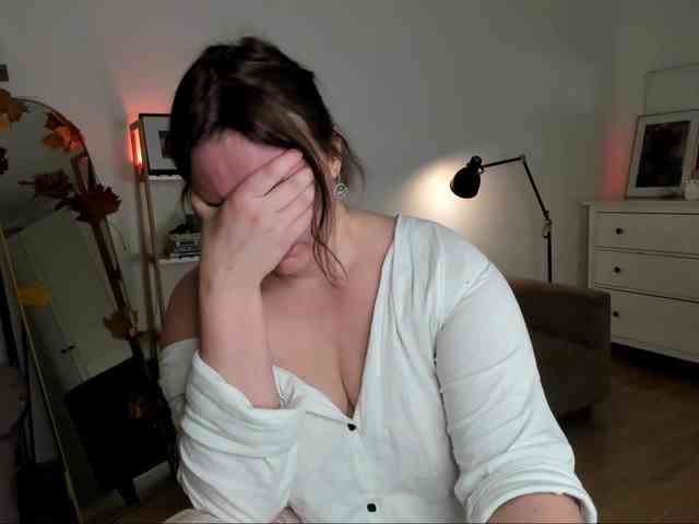 LelaRyann webcam