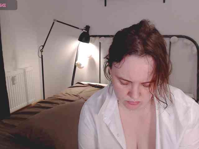 LelaRyann webcam