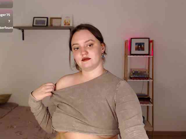 LelaRyann webcam