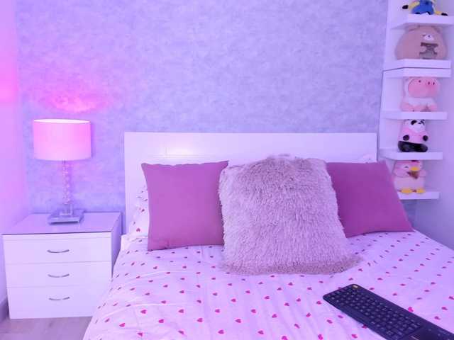 ElizHarper live cam on BongaCams