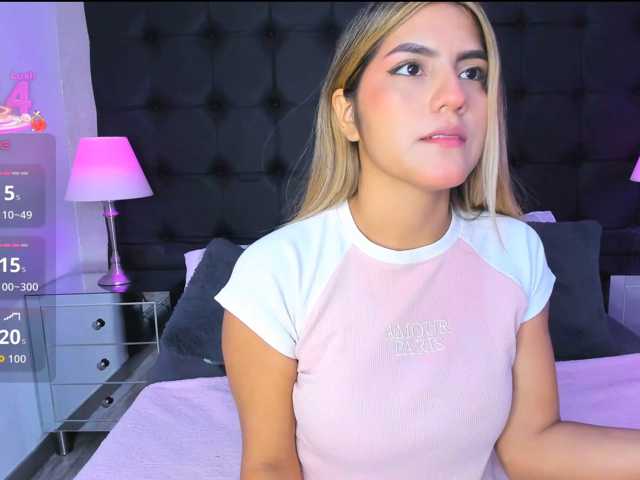 ElizHarper live cam preview