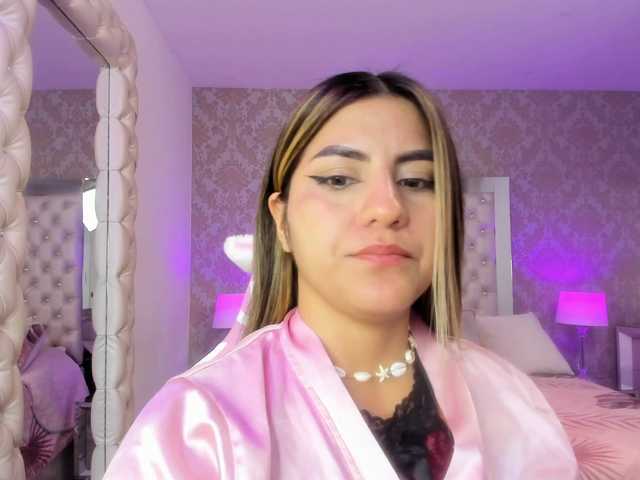 ElizHarper live cam on BongaCams