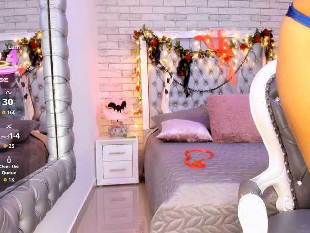 ElizHarper live cam on BongaCams