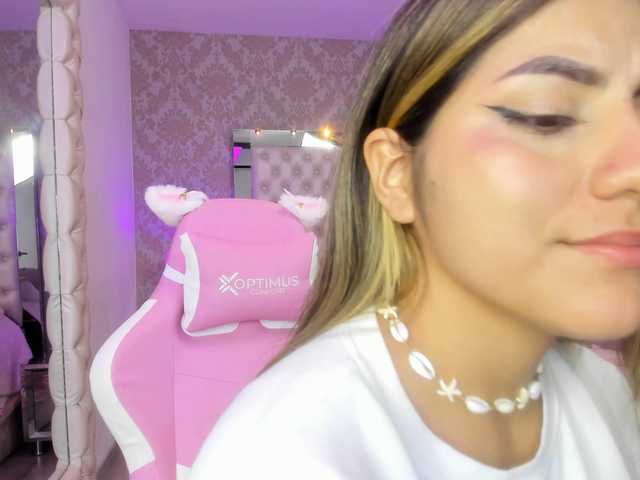 ElizHarper live cam on BongaCams